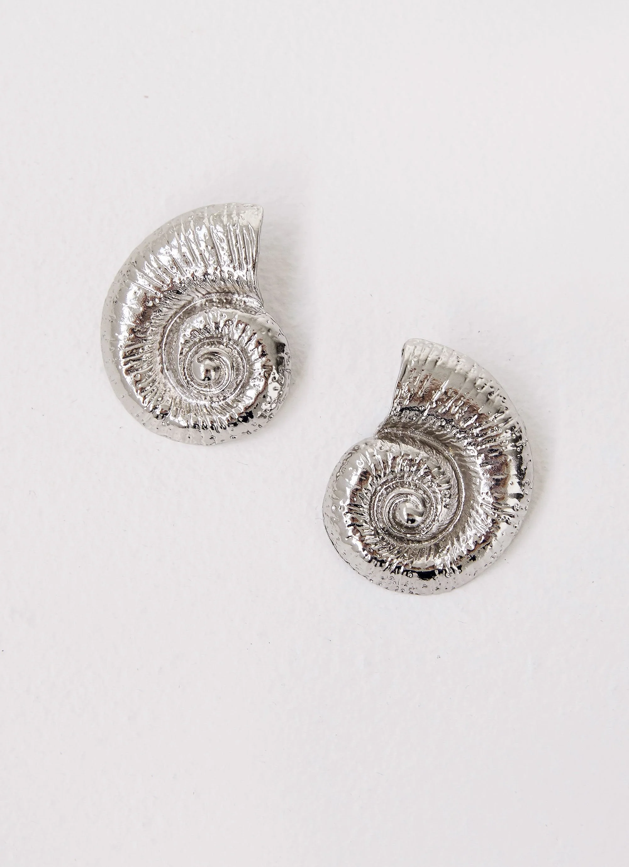 Beachcomber Earrings - Silver - Image 4