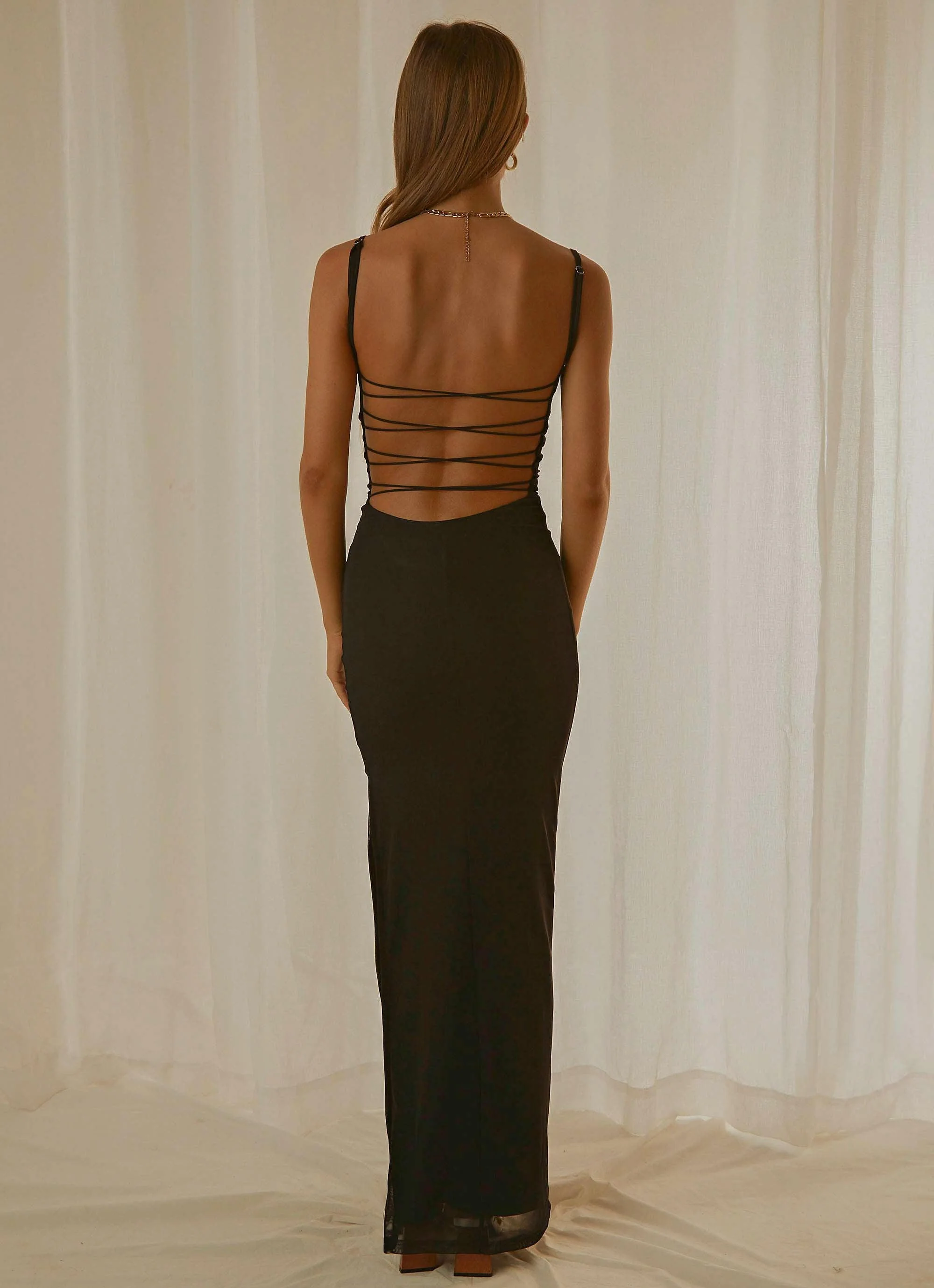 Heading West Maxi Dress - Noir - Image 7