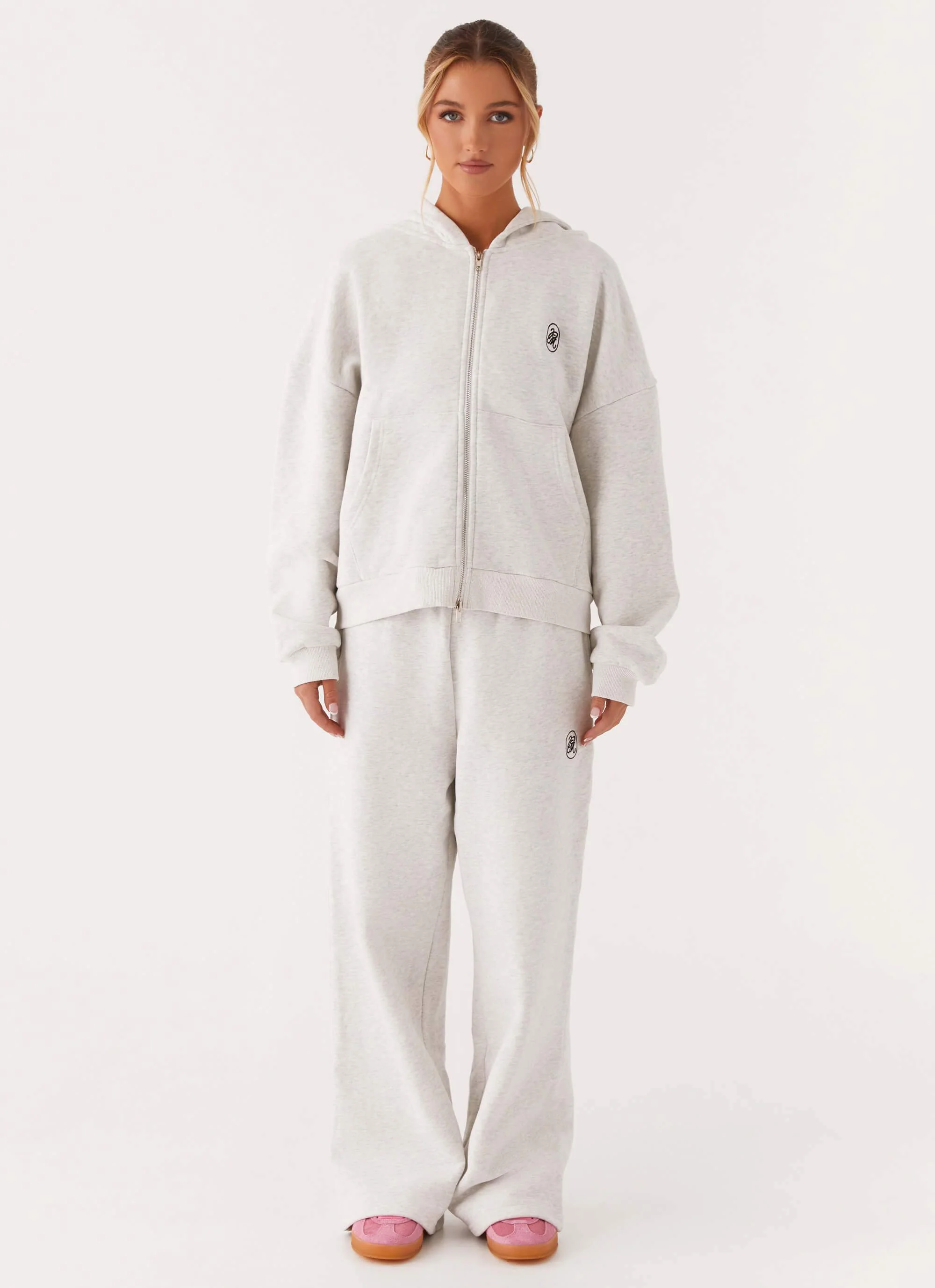 Signature Sweatpants - Grey - Image 3