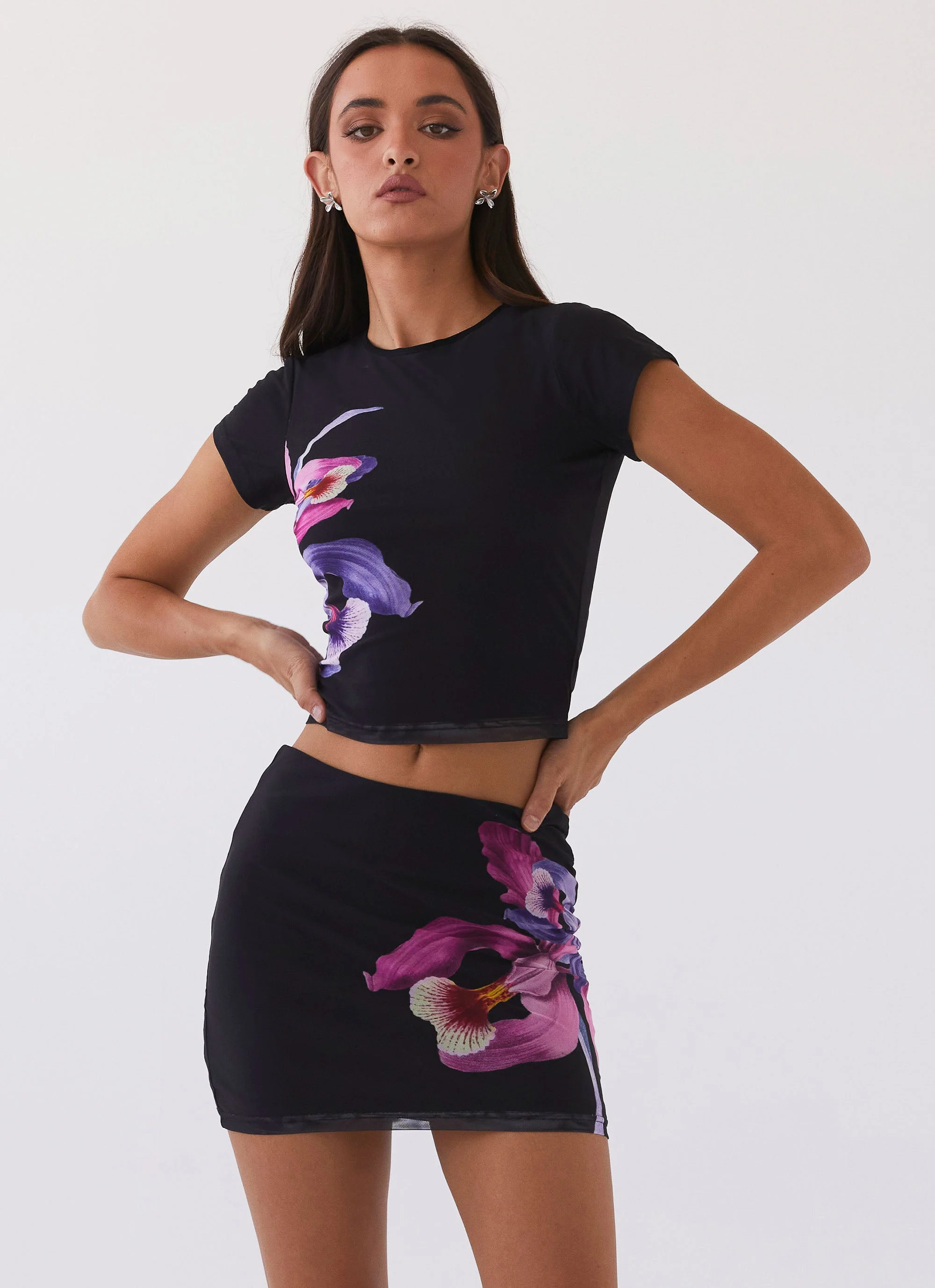 Sunset Bliss Mesh Tee - Cosmo Floral - Image 5